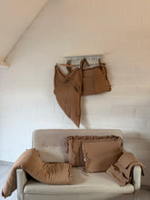 Load image into Gallery viewer, Brown Gold Dots - SET
